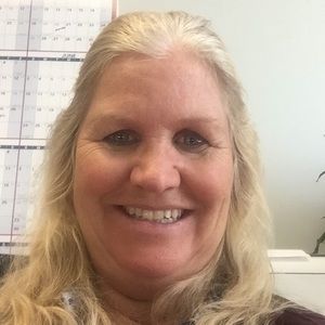 Meet your Posher, Candice